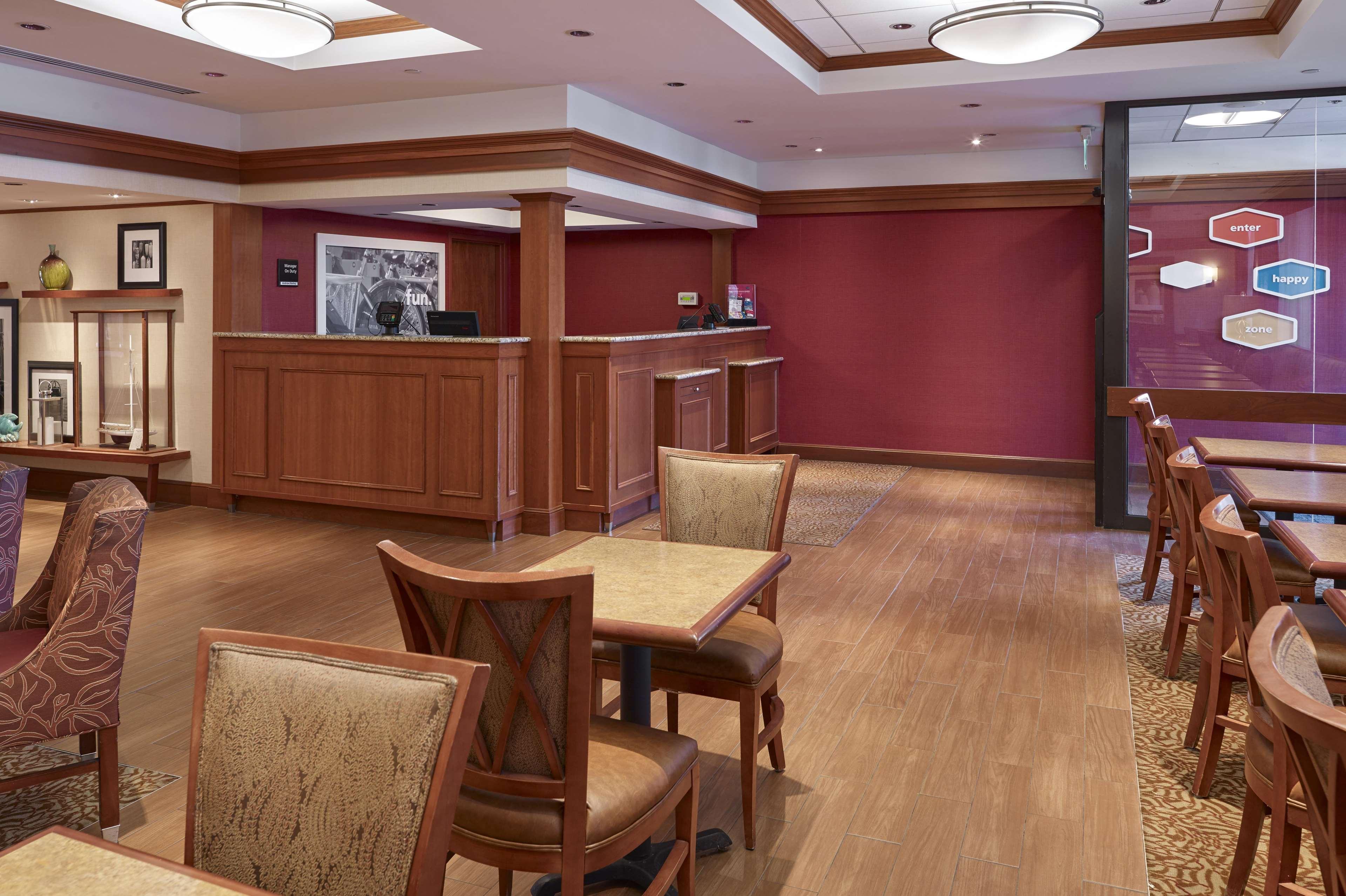 Hampton Inn Portland-Airport South Portland Exteriér fotografie
