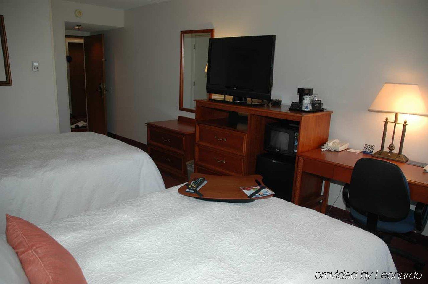 Hampton Inn Portland-Airport South Portland Pokoj fotografie